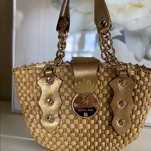 Michael Kors Tan Weave and Gold Accent Handbag - Picture 1 of 8